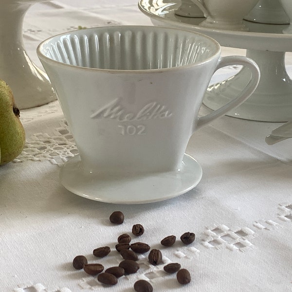Vintage Melitta 102 White Ceramic  Top Coffee Filter Porcelain Drip Coffee Filter Pour Over Drip Coffee Maker