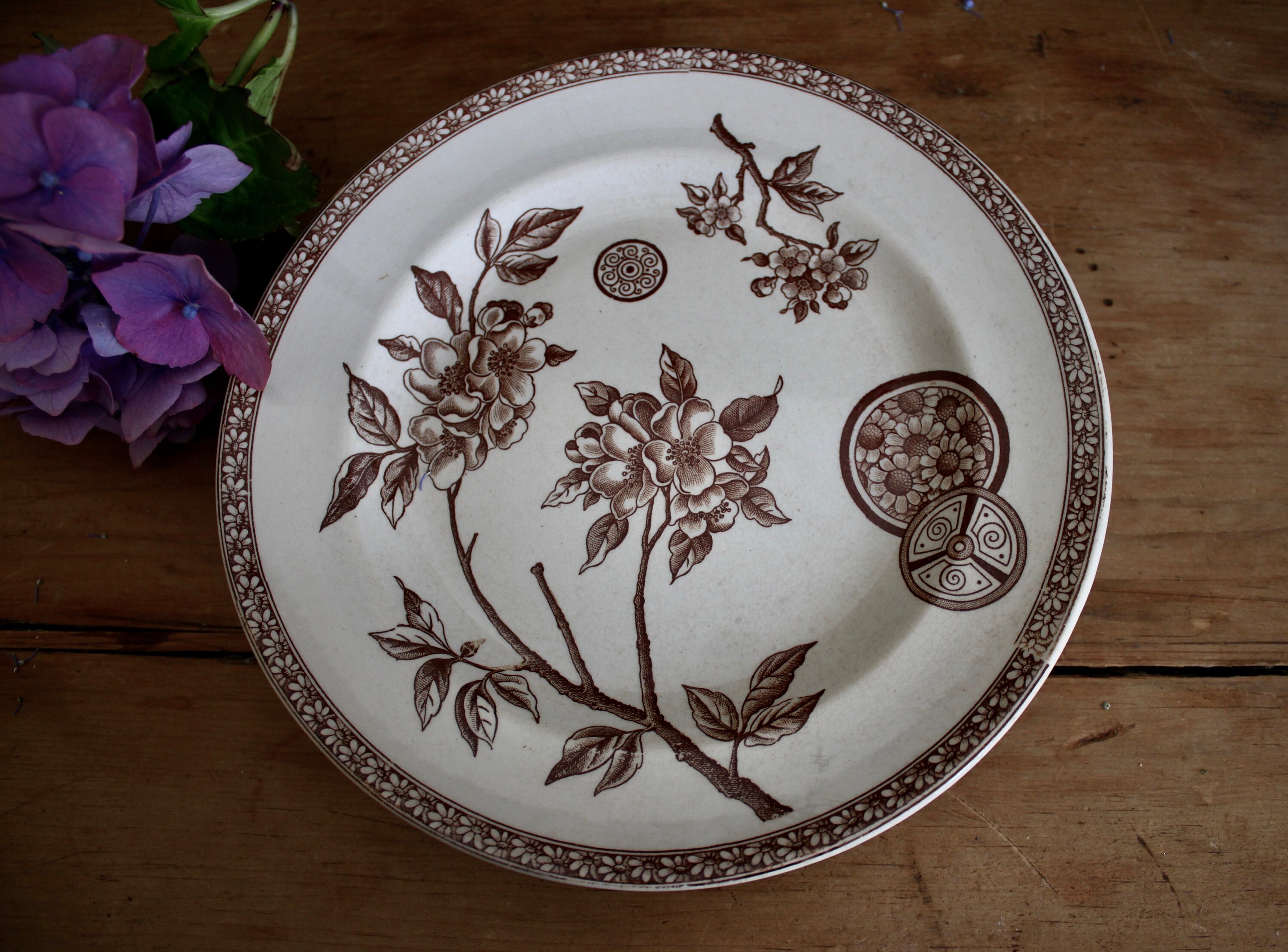 Antique French Choisy Le Roi Ironstone plates set of 5