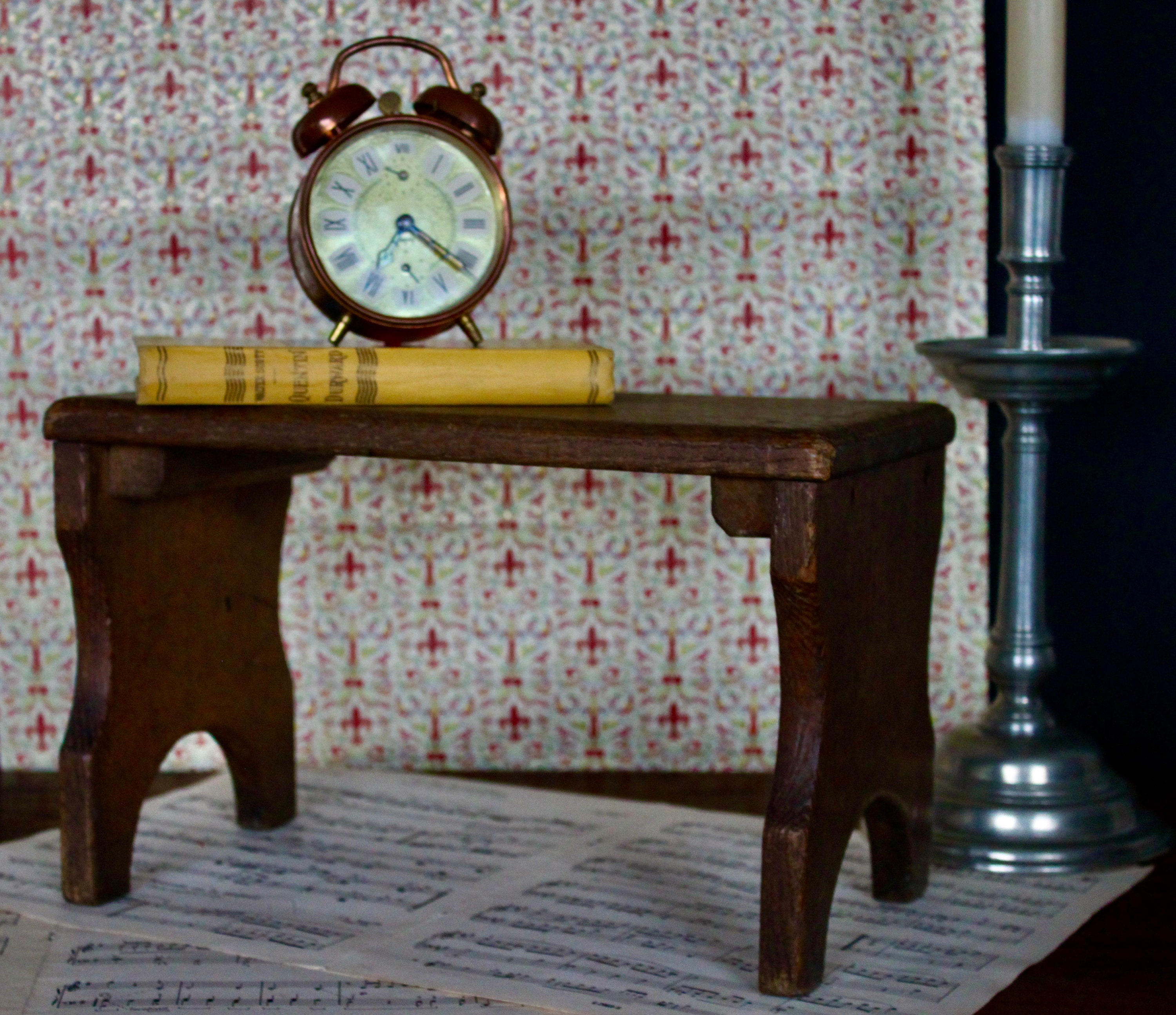 Tabouret de Pied Français ou Banc en Bois Français'affichage Rustique Antique