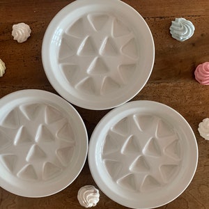 3 Vintage French Plates MEHUN French Majolica Divided Plates White Ironstone Shell Plate Snail Dish