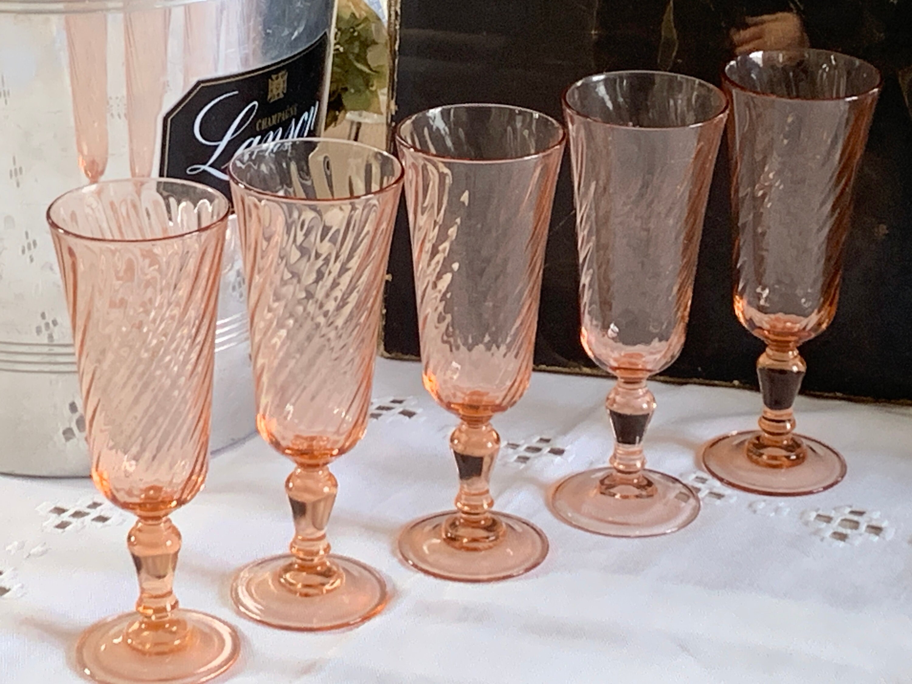 LOT DE 6 belles flûtes à champagne Luminarc Arc à motifs gravés