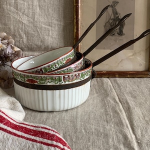 Casseroles anciennes, France en aluminite - Lot de 3 - Batteries de cuisine de style campagnard
