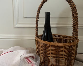 Cesta rústica de mimbre vintage francesa para botellas, cesta de almacenaje antigua, cesta de la compra