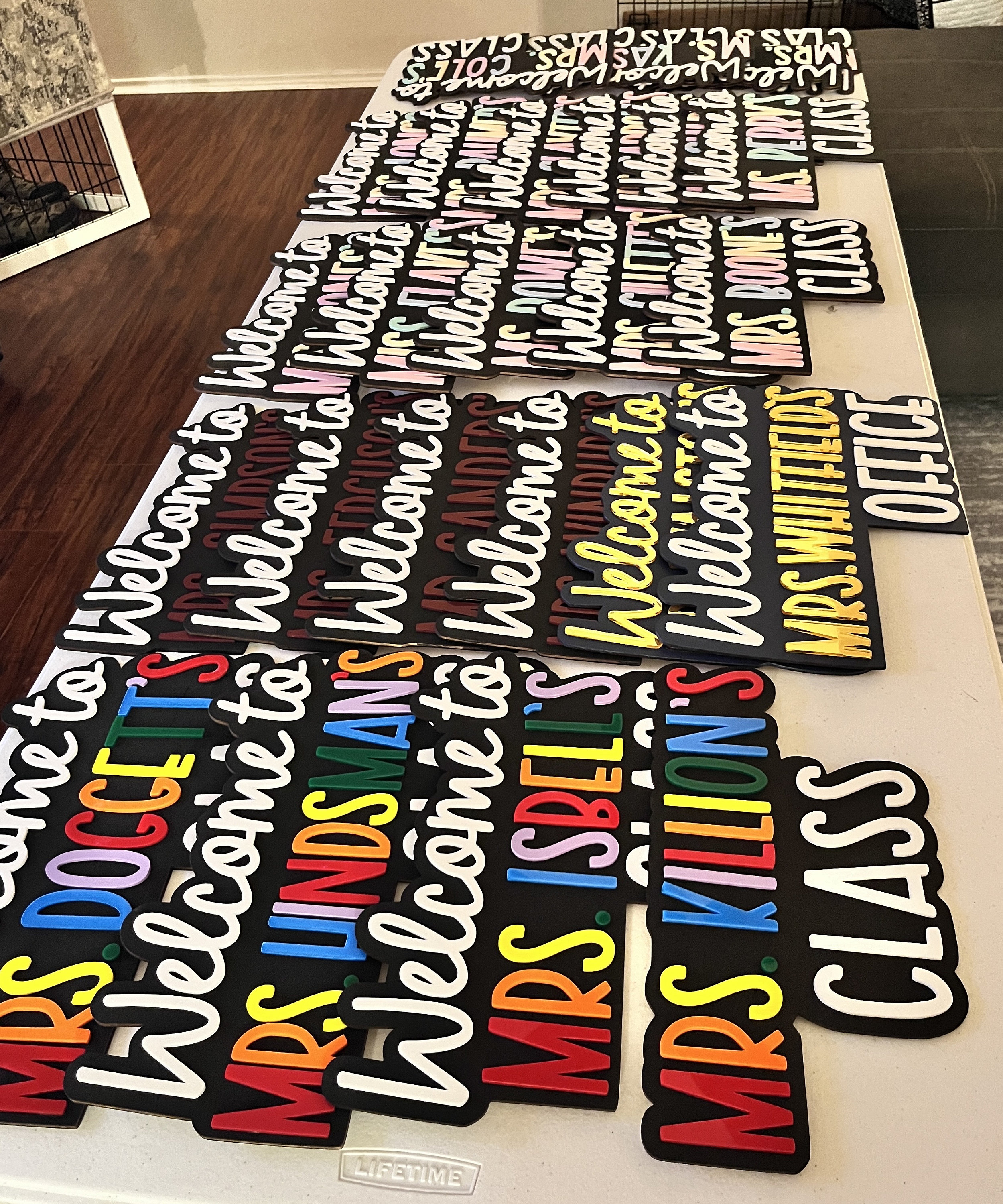 The OG Teacher Doorframe Sign!