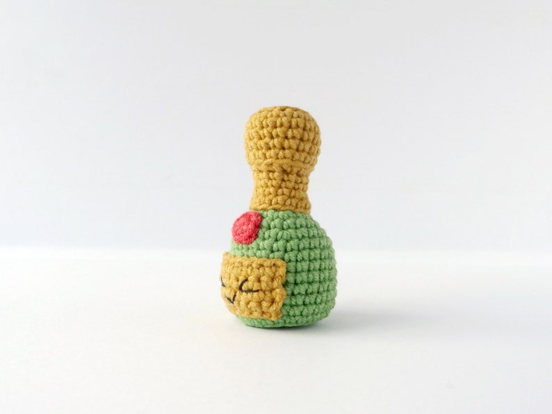Amigurumi Champagne bottle crochet pattern