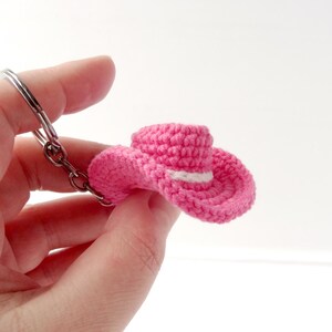 Cowgirl hat keychain crochet pattern