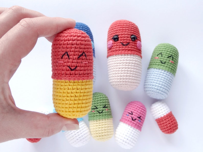cute happy pills crochet pattern