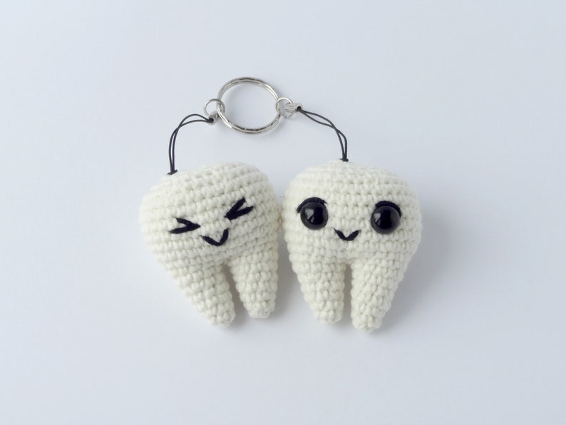 Cute amigurumi tooth crochet pattern