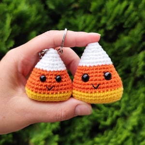 Candy corn Crochet Pattern - amigurumi PDF tutorial