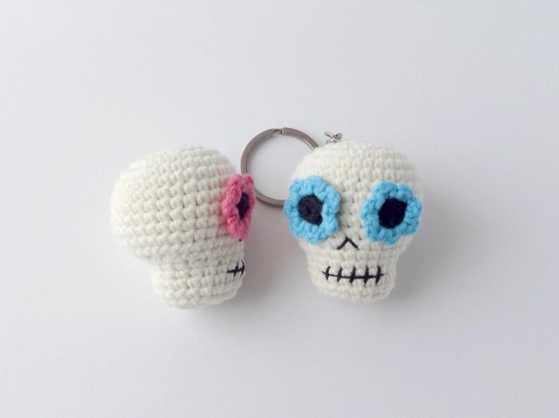 Easyskull crochet pattern