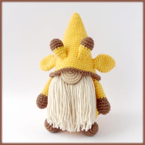 Giraffe Gnome Crochet Pattern - amigurumi gnome PDF tutorial
