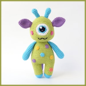 Monster Sam Amigurumi Crochet Pattern | Cute Kawaii Amigurumi Monster Crochet Pattern