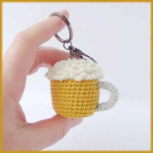 Beer keychain Crochet Pattern pdf tutorial