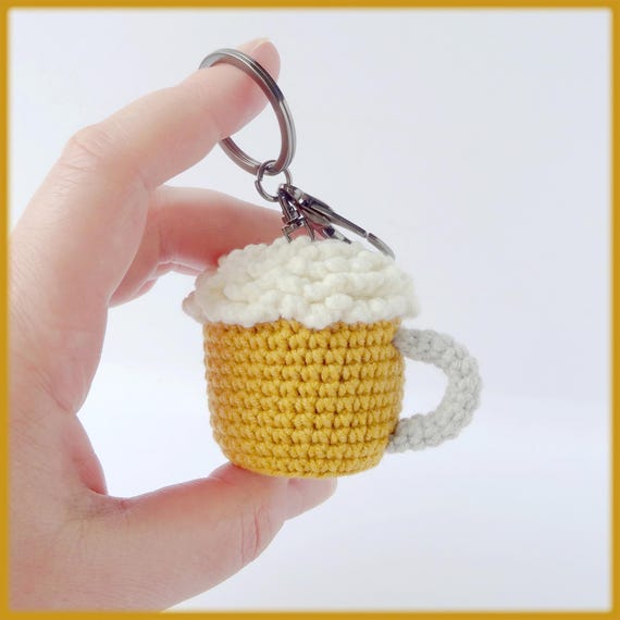 Beer keychain Crochet Pattern pdf tutorial