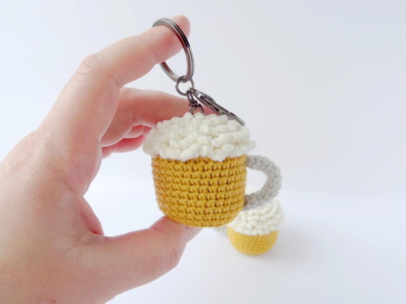 Beer lovers gift easy crochet pattern
