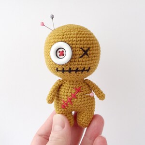 Amigurumi voodoo doll crochet pattern