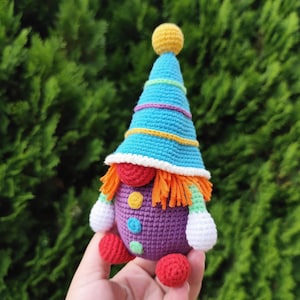 Clown Gnome Crochet Pattern - birthday gnome amigurumi PDF tutorial