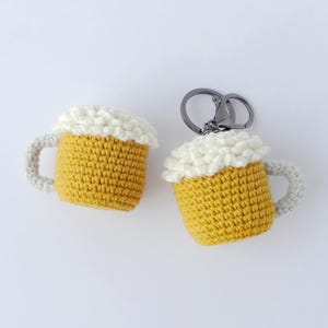 Beer keychain crochet pattern for beginners