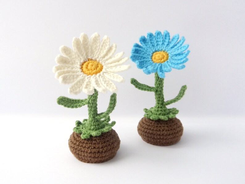 crochet daisy flowers