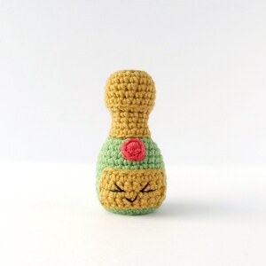 Champagne bottle amigurumi pattern