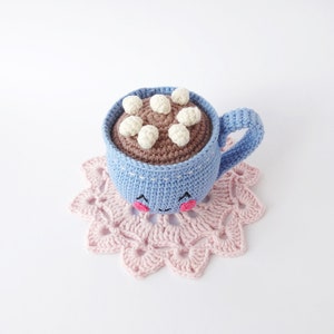 cute crochet cup of cocoa with marshmallow amigurumi pattern