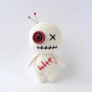 White voodoo doll crochet pattern