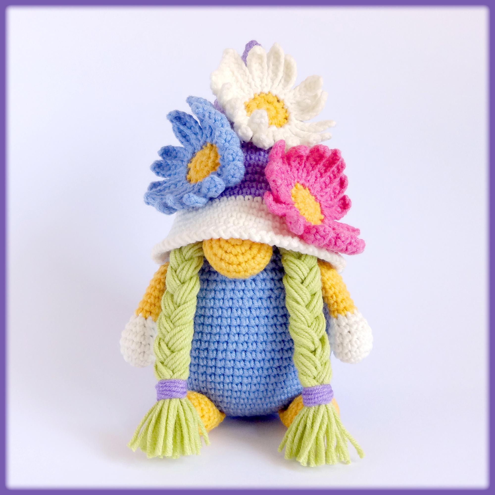 Daisy Gnome Crochet Pattern, flower gmone pdf pattern