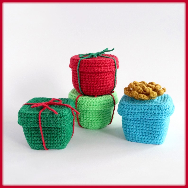 Gift Box Crochet Pattern