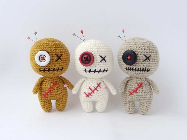 Little voodoo doll crochet pattern
