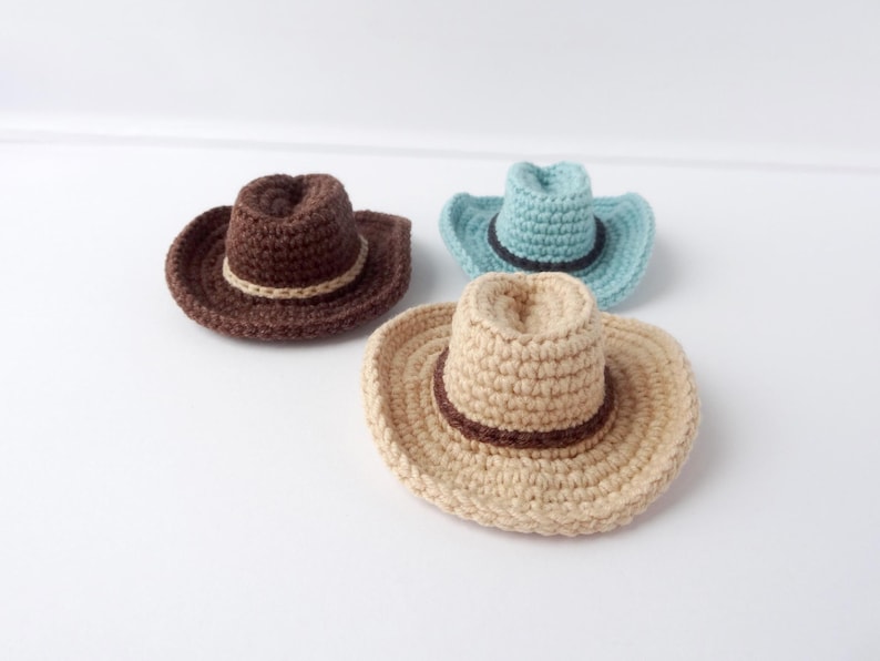 Crochet cowboy hat for crochet toys pdf tutorial