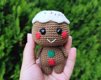 Amigurumi Gingerbread Man Crochet Pattern - Christmas toy PDF tutorial