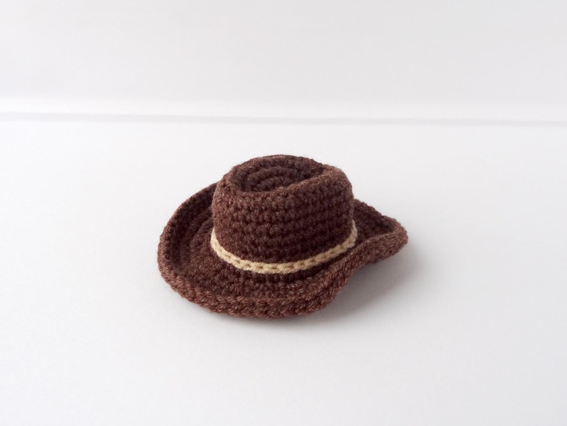 Easy crochet cowboy hat pattern