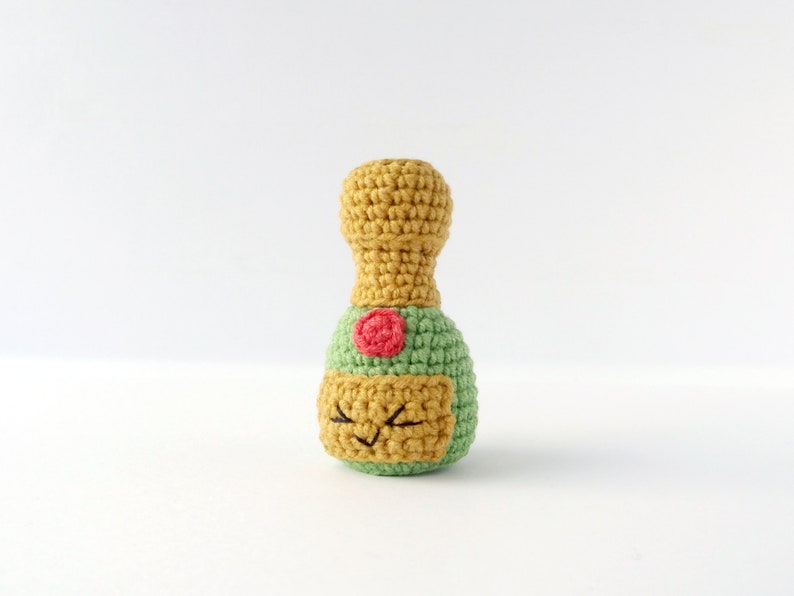 Crochet Champagne bottle pattern