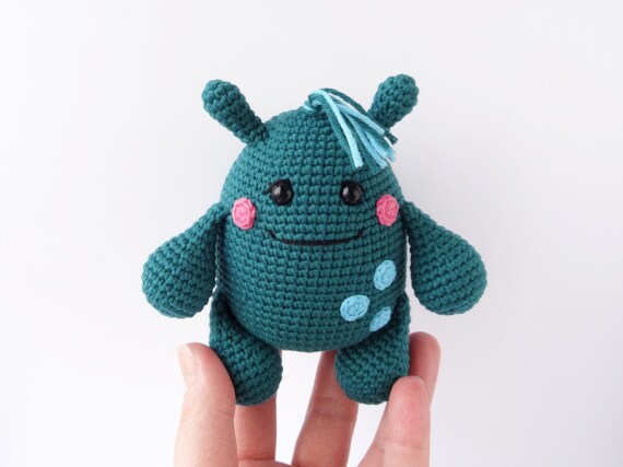 かわいい編みぐるみモンスターの斧編み図 - Etsy 日本