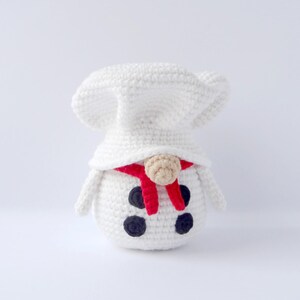 Kitchen gnome crochet pattern