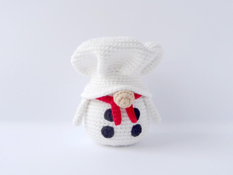 Kitchen gnome crochet pattern
