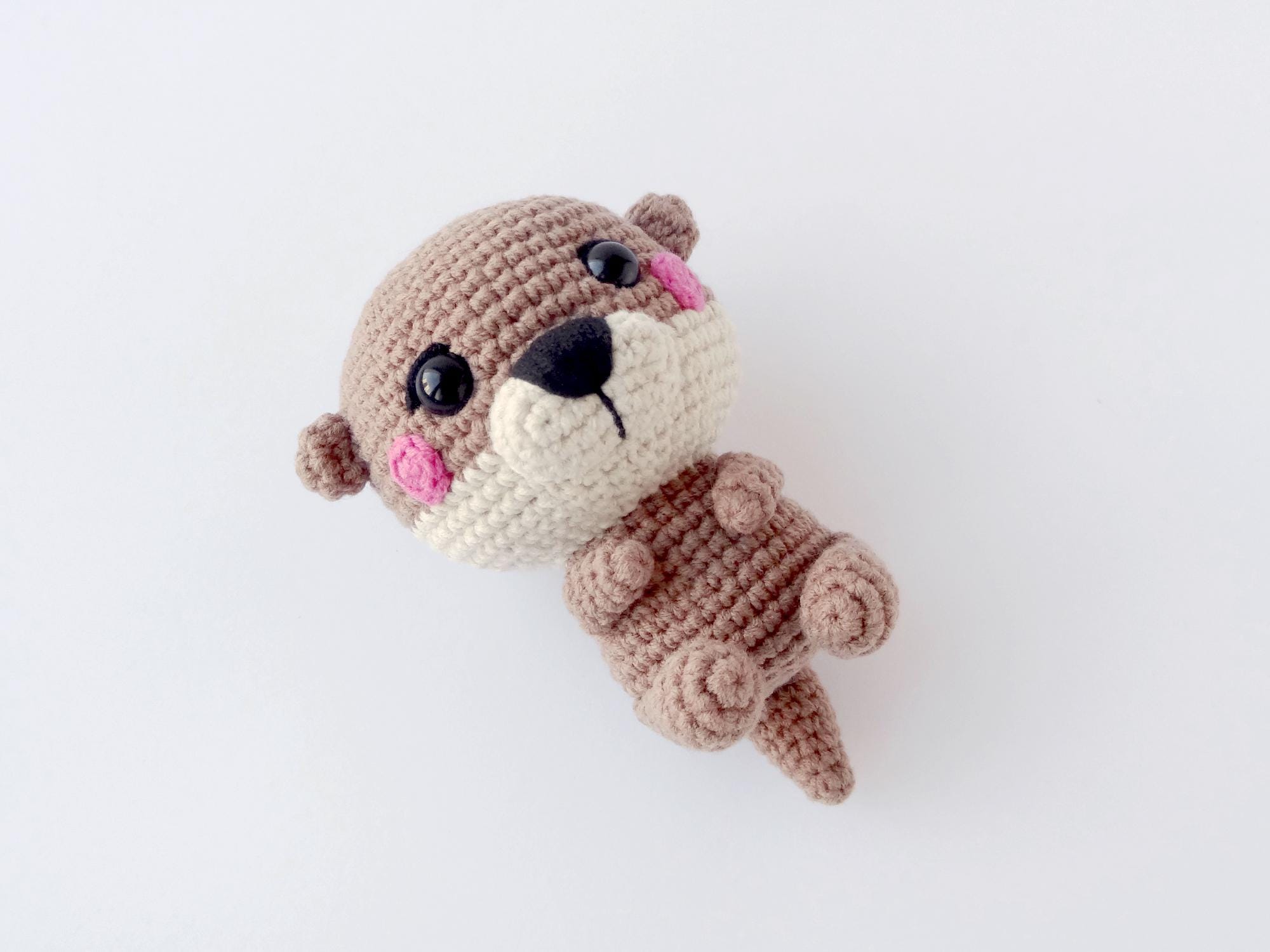 N*o様 寒がりカワウソさん　あみぐるみ　ハンドメイド あみぐるみカワウソかぎ針編みパターン - あみぐるみ動物 PDF