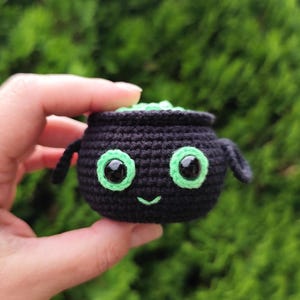 Amigurumi cauldron PDF Crochet Pattern