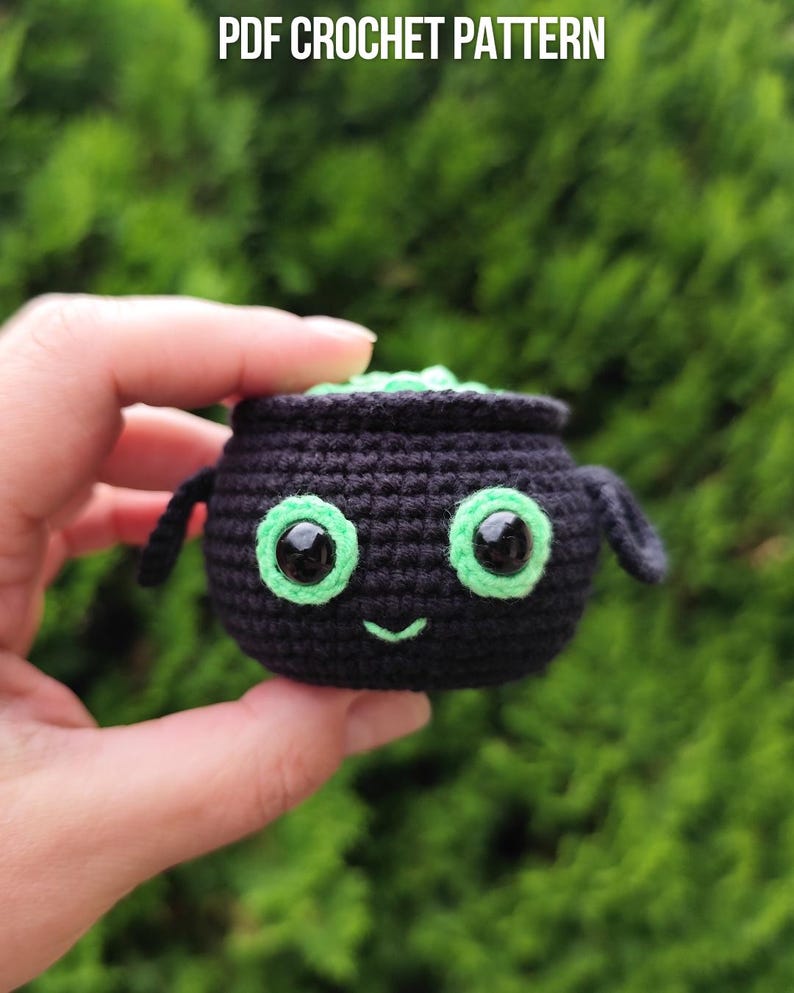 Amigurumi cauldron PDF Crochet Pattern