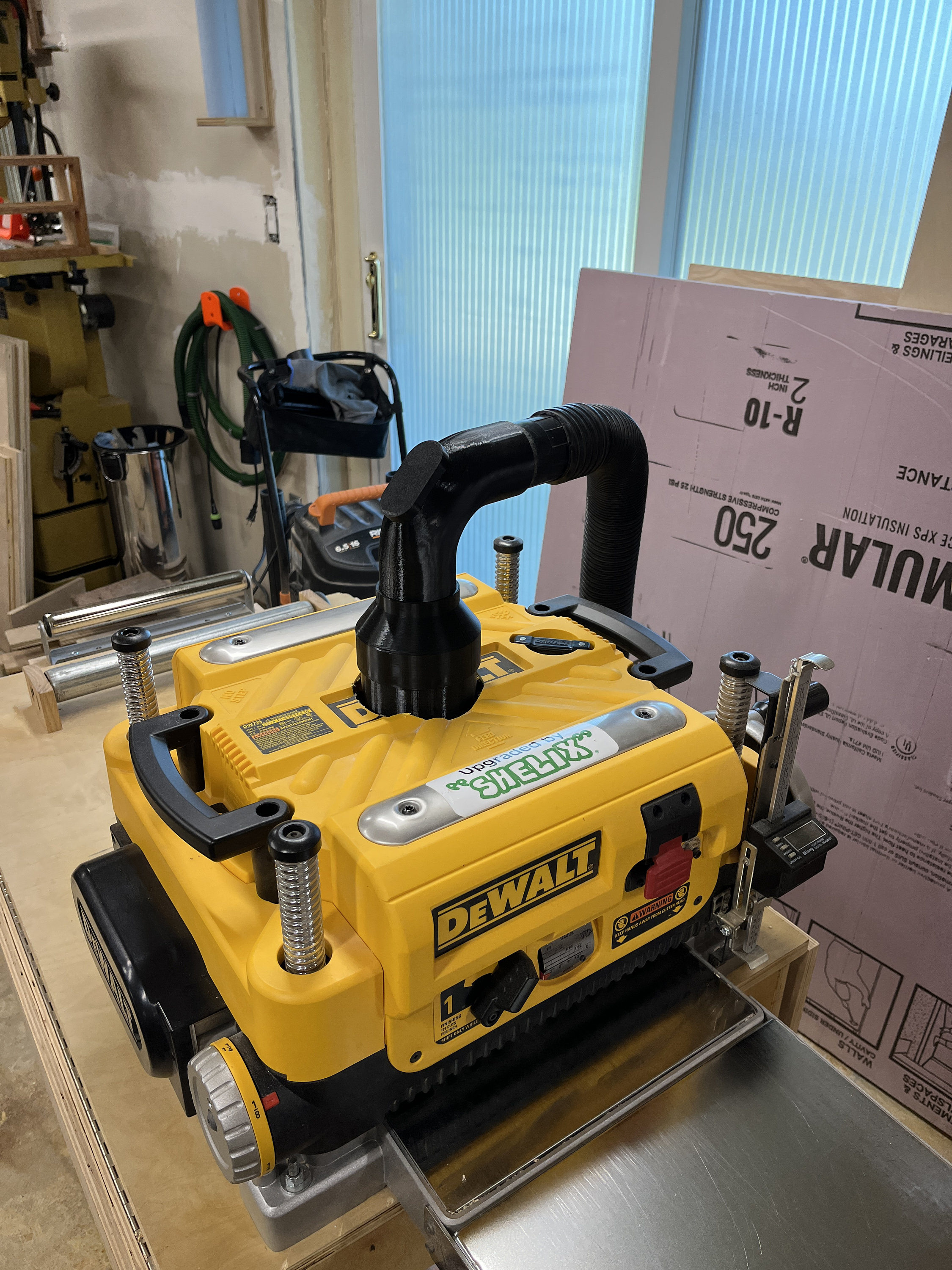 4" to 2-1/4" Shop Vacuum Adapter - Compatible with DeWALT DW735 Planer Dust Upgrade