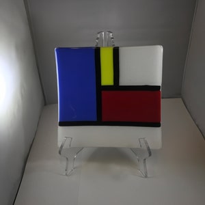 Mondrian Style Plate image 3