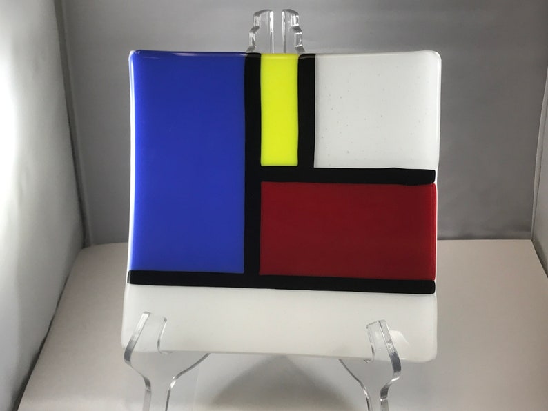 Mondrian Style Plate image 1