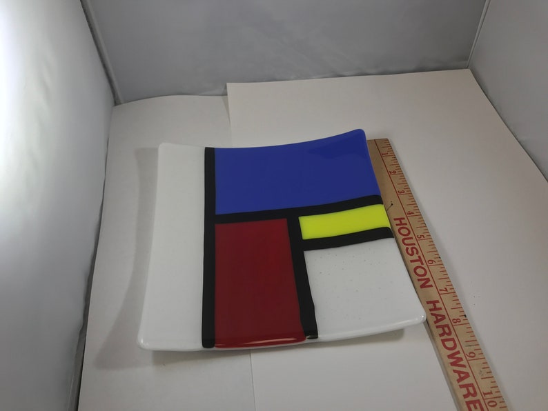 Mondrian Style Plate image 7
