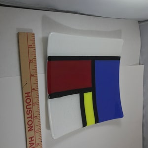 Mondrian Style Plate image 5