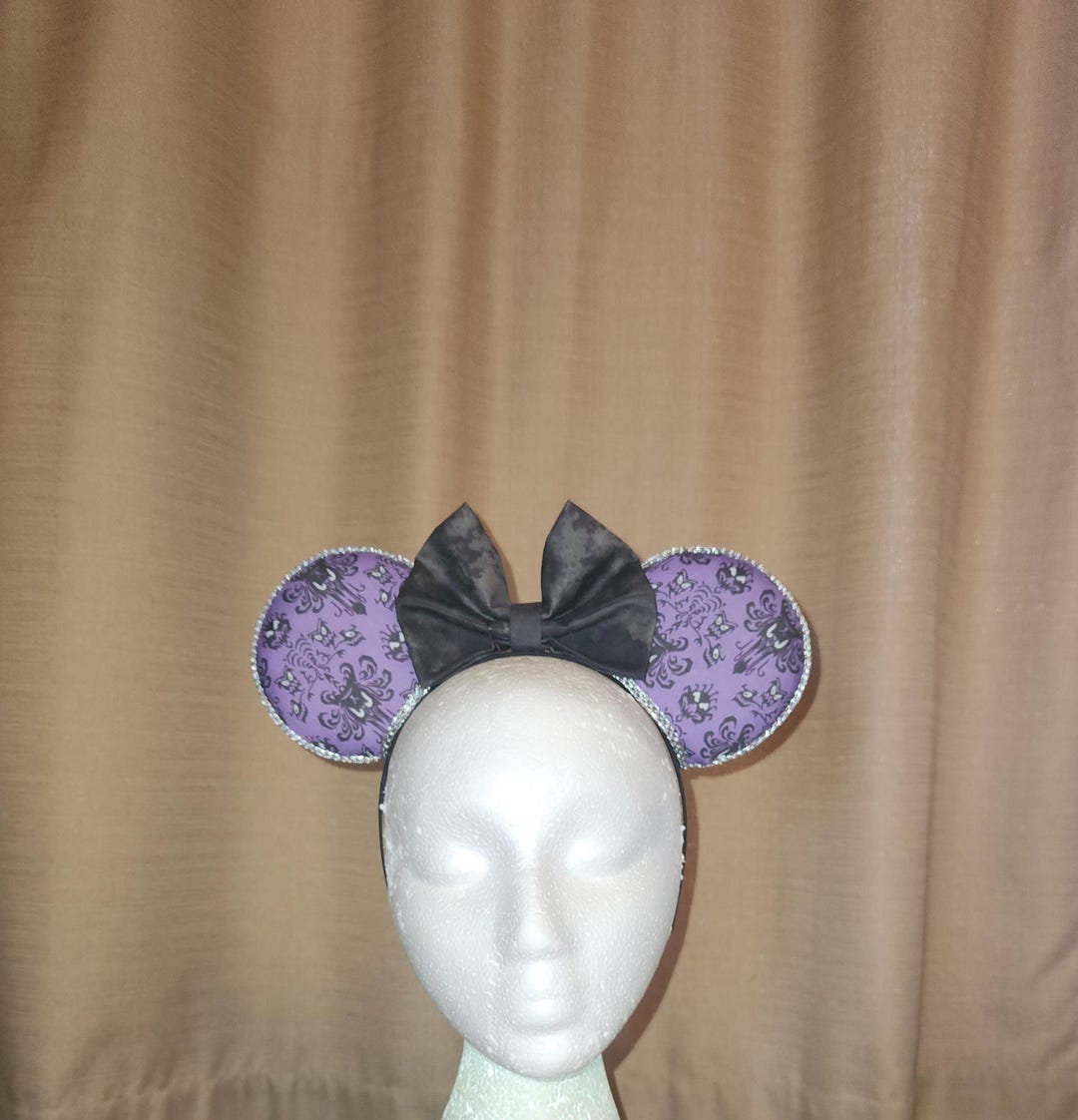 Whimsical Haunted Mansion Minnie Ears - Purple Wallpaper  display picture 2