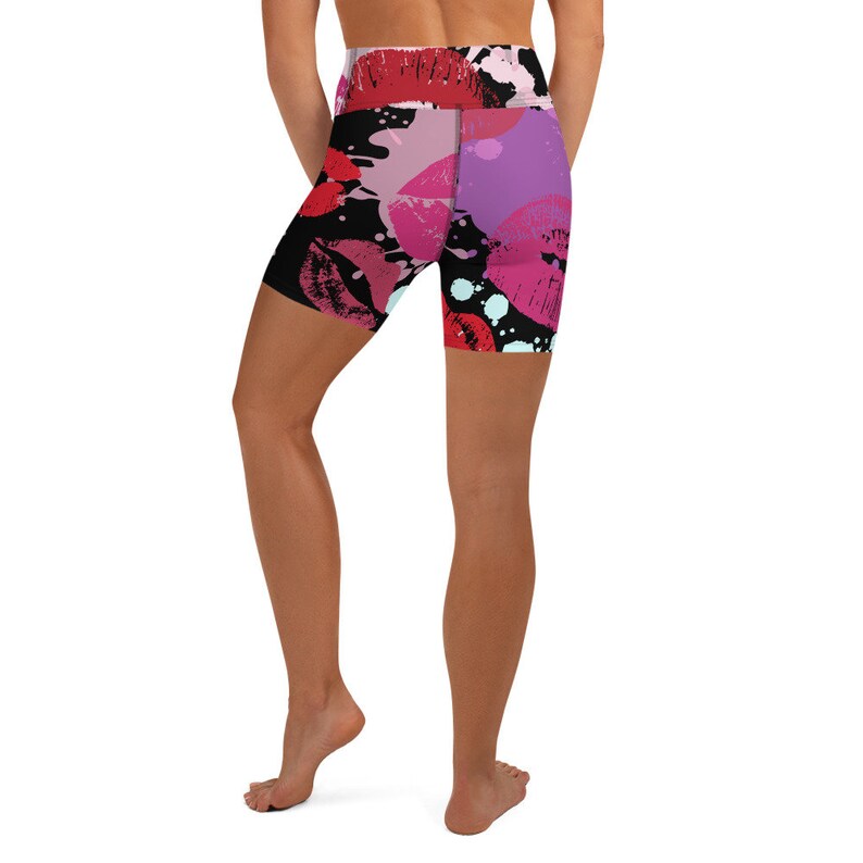 Kisses Lipstick Print Abstract Yoga Shorts