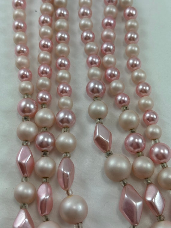 Beautiful Pink 3 Strand Vintage Beaded Necklace - image 4