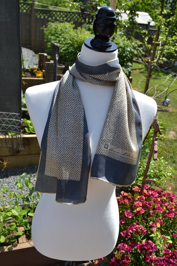 Beautiful and Classy Ann Klein Scarf