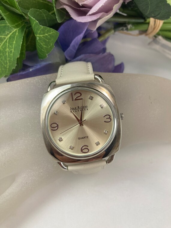 Classic Vintage Signed Joan Rivers Ladies Watch Gem