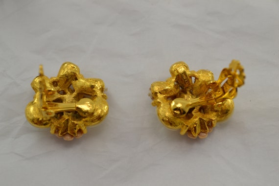 Signed SELINI Multi Stone Cluster Clip On earrings - image 7